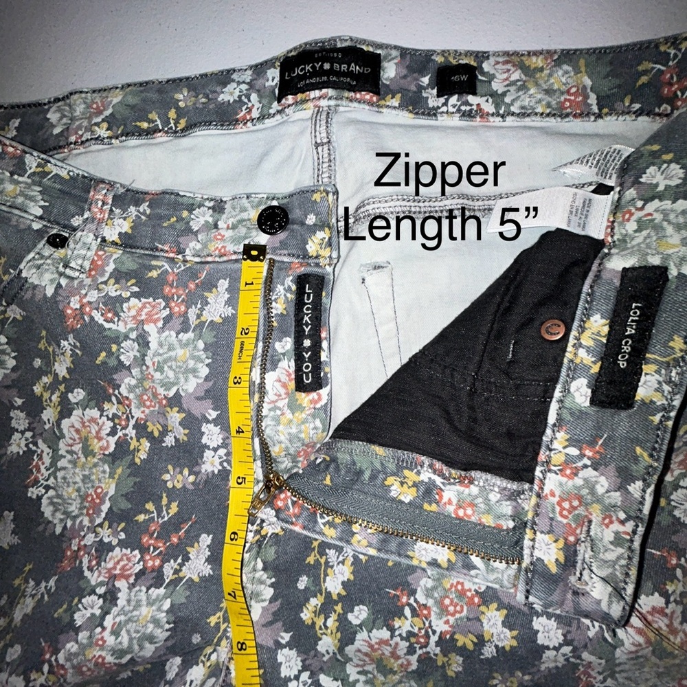 Lucky Brand Lolita Floral Print Jeans Women’s size 16W - Picture 9 of 9